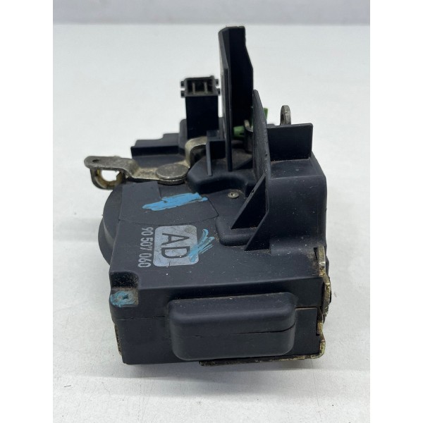 Fechadura Elétrica Diant. Dir. Volkswagen Vectra 1997 A 2005