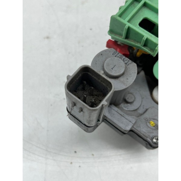 Fechadura Porta Traseira Esquerda Fiat Uno 2011 A 2021