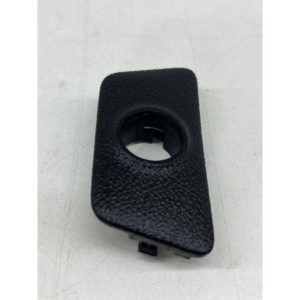 Moldura Sen. Crepuscular Chevrolet Tracker Prem. 2018 A 1920