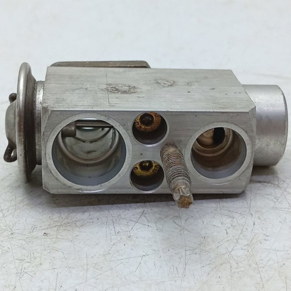 Válvula Block De Ar Condicionado Chevrolet Astra Zafira
