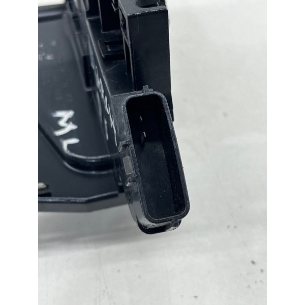 Fechadura Trava Diant. Direita Nissan  March 2011 A 2020