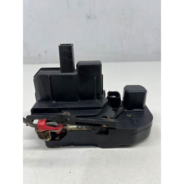 Fecho Da Porta Tras Esq Jeep Grand Cherokkee 1998 A 2005