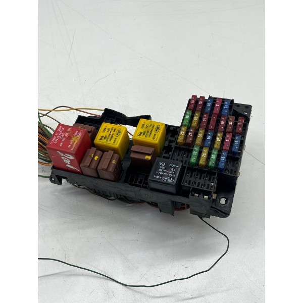 Caixa Fusíveis E Relés Ford Fiesta 2007 À 2013