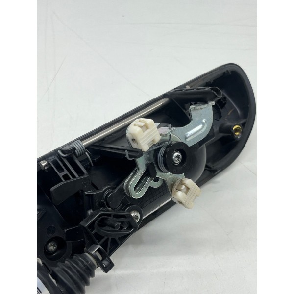 Maçaneta Tam. Tras. C/trava S/furo Fiat Strada 2021 A 2025