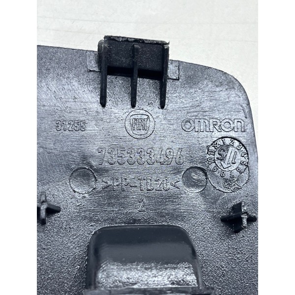 Moldura Botão Dianteiro Direito Fiat Palio 2004 A 2008