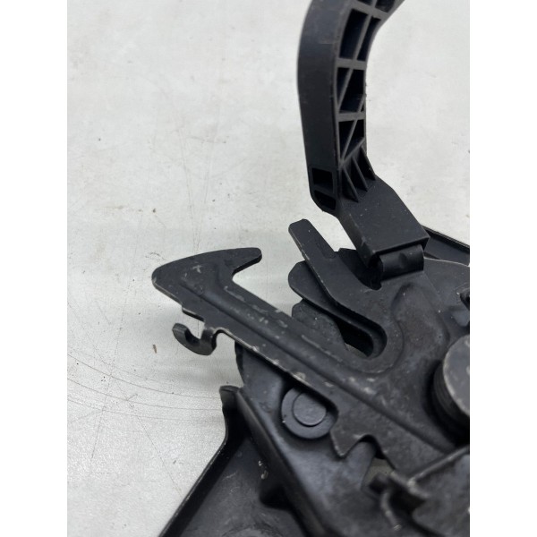 Fechadura Capo Renault Sandero 2015 A 2019