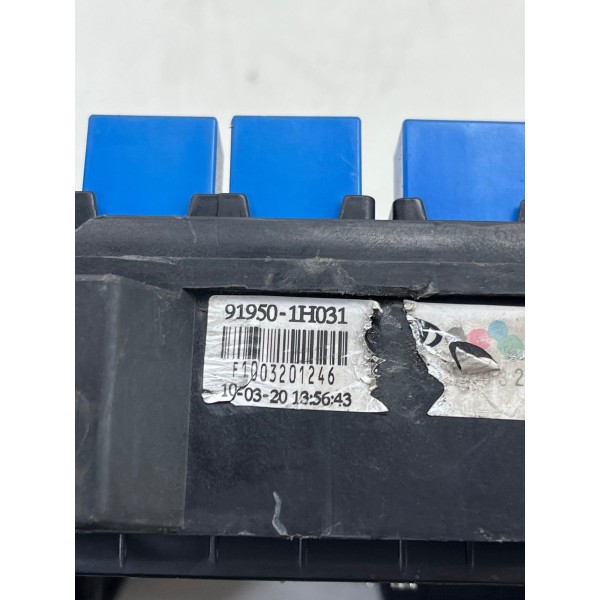 Caixa De Fusível Hyundai I30 2.0 2008 A 2012