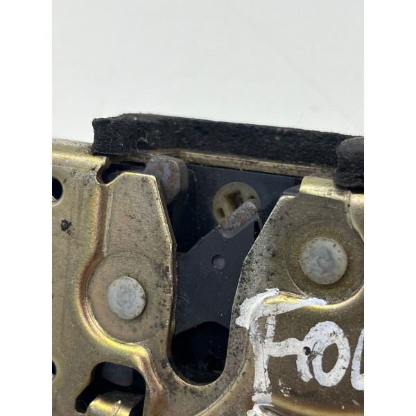 Fechadura Porta Traseira Esquerdo Ford Focus 2002 A 2009