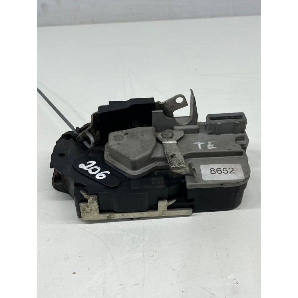 Fechadura Elét. Traseira Esquerda Peugeot 206 2001 A 2009