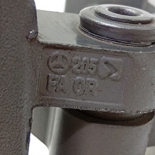 Dobradiça Porta Dianteira Direito Mercedes C180 15/19