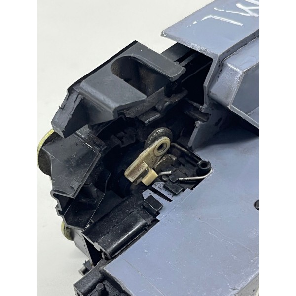 Fechadura Mecânica Dianteira Direita Clio 2 Portas 2002 2012