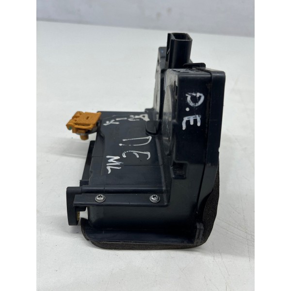 Fechadura Traseira Esquerdo Chevrolet Onix  2013 A 2018