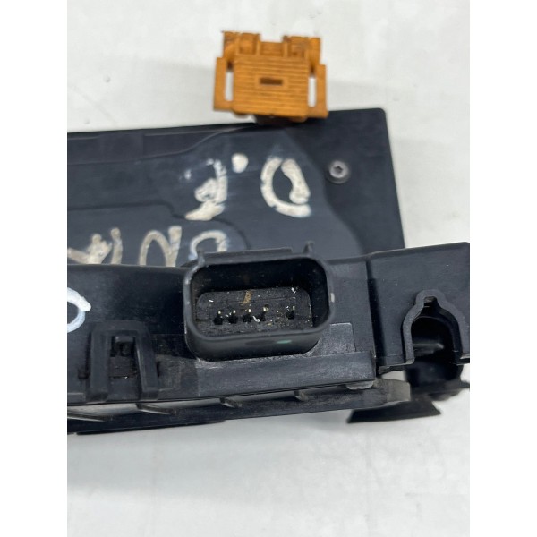 Fechadura  Diant. Esqu. Chevrolet Onix  2011 A 2017