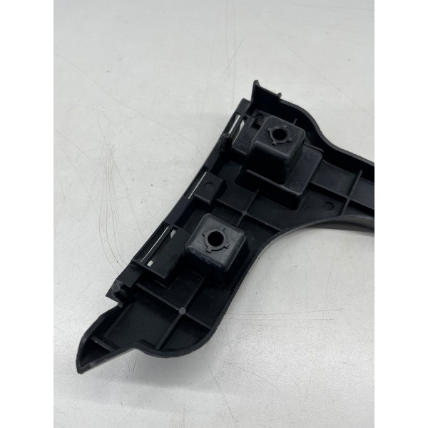 Guia Parachoque Tras. Dir. Volvo Xc60  2014 À 2017