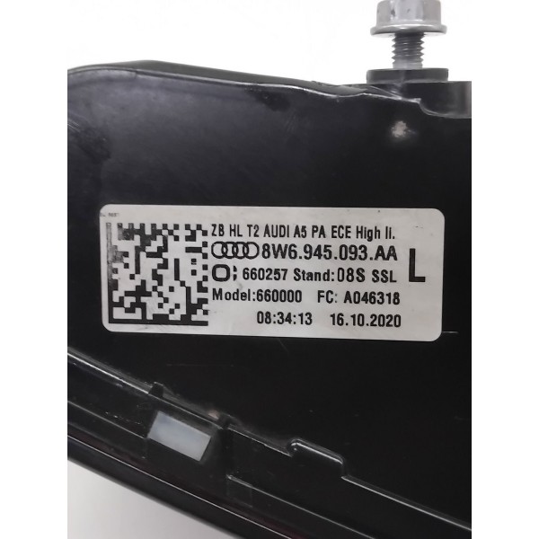 Lanterna Tampa Traseira Esquerda Audi A5 2017 A 2020