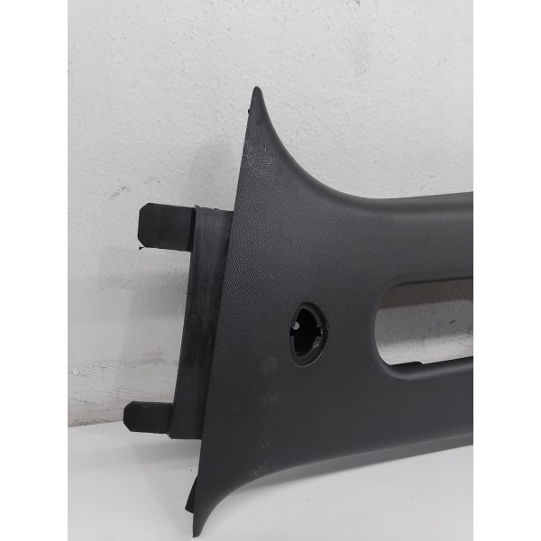 Acabamento Superior Coluna Esquerda Commander 2021 A 2025