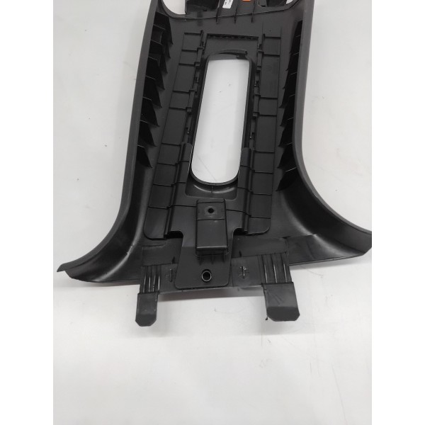 Acabamento Superior Coluna Esquerda Commander 2021 A 2025