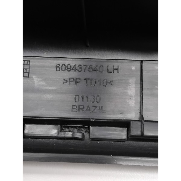 Acabamento Superior Coluna Esquerda Commander 2021 A 2025