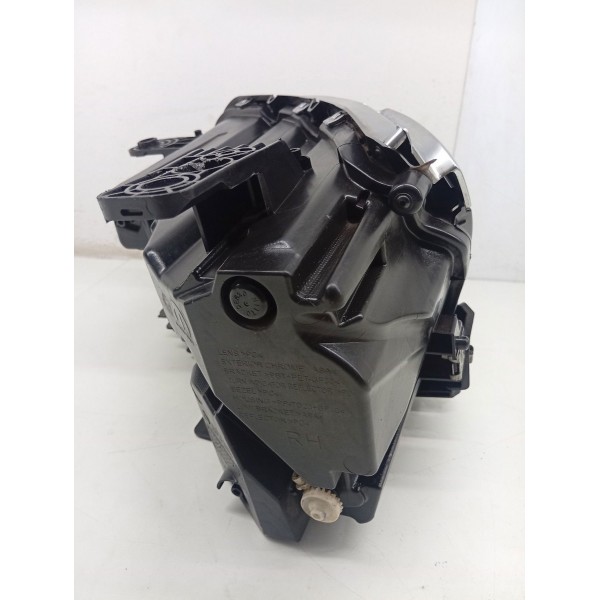 Farol Dianteiro Direito Jeep Commander 2021 A 2024