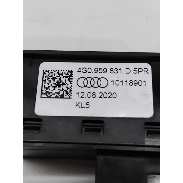 Botão Tampa Porta Mala Audi Q5 2018 2022