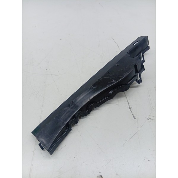 Suporte Vedação Calha Água Dianteira Esquerda A5 2021 2022