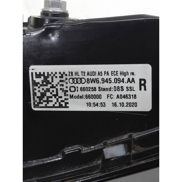 Lanterna Tampa Traseira Direita Audi A5 2023 A 2025