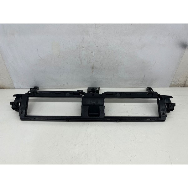 Suporte Guia Central Parachoque Audi A5 2017 Á 2022