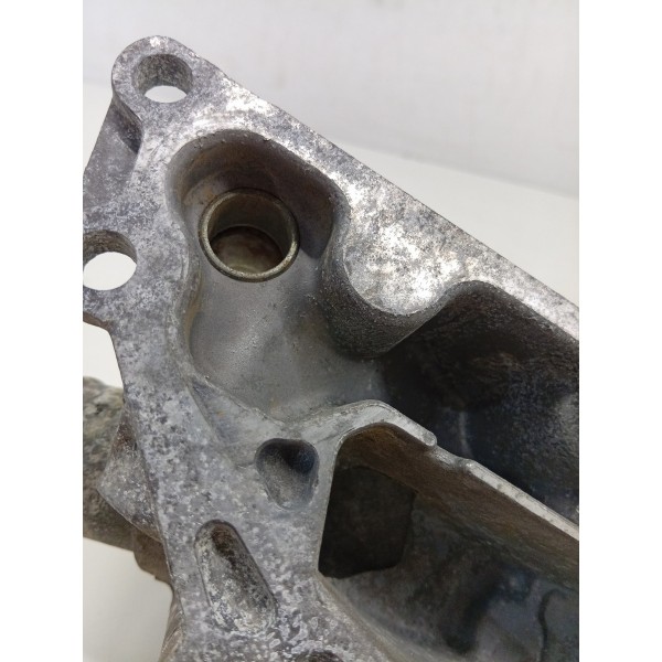 Carcaça Válvula Termostática Nissan Versa 1.6 2012