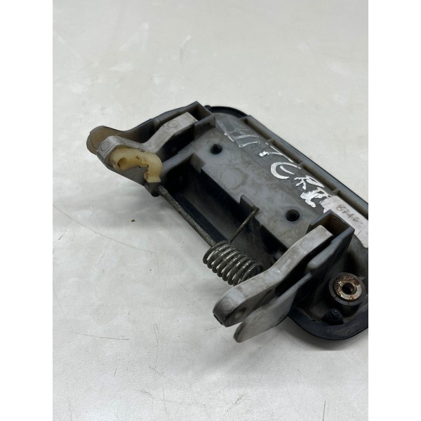 Maçaneta Porta Traseira Esquerda Toyota Hilux 1992 A 1995