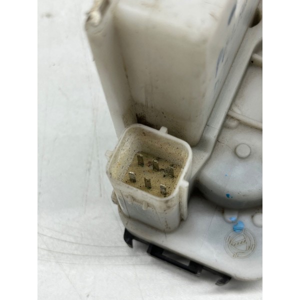 Fechadura Porta Dianteira Direita Fiat Palio 2012 A 2018