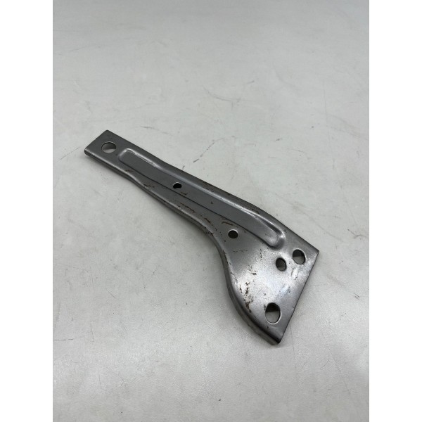 Suporte Do Esqueleto Do Painel Direito Rampage 2022 A 2025