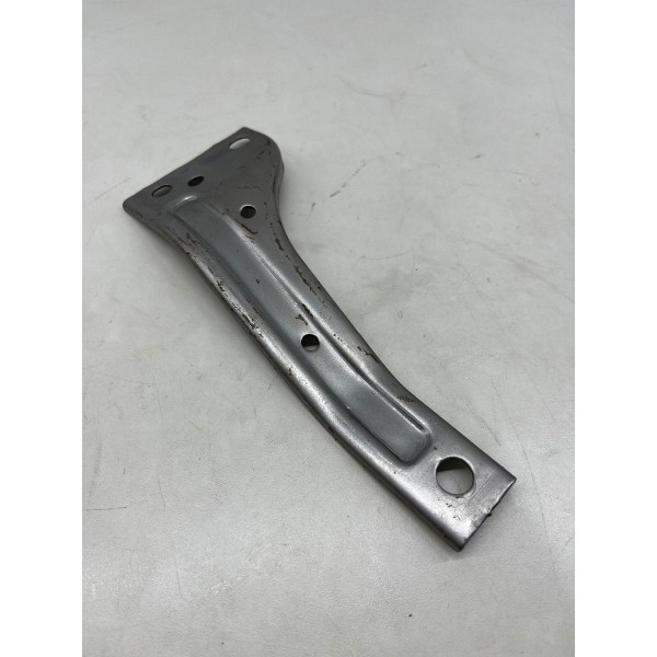 Suporte Do Esqueleto Do Painel Direito Rampage 2022 A 2025