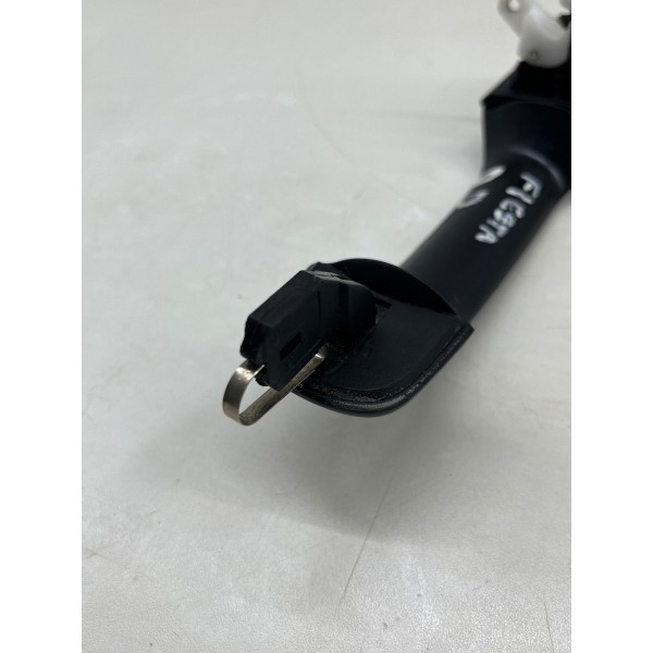 Puxador Macaneta Dianteira Esquerda Fiesta Ecospo  2010 2014