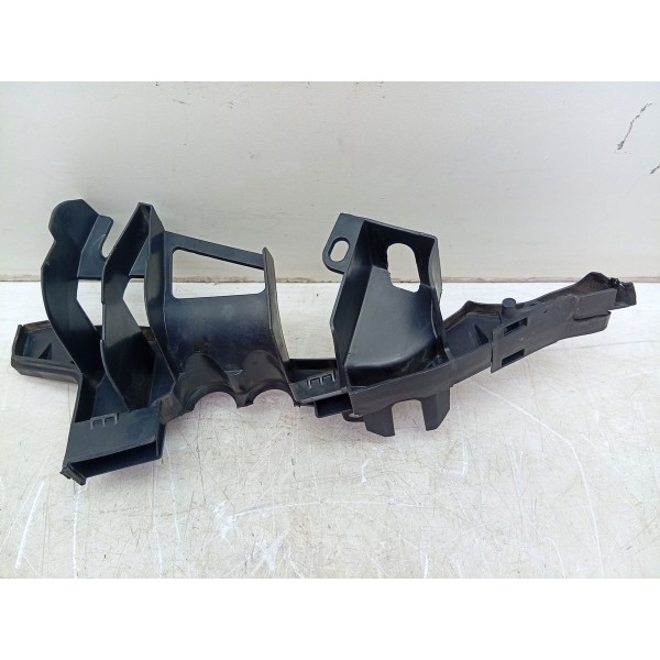 Guia Parachoque Traseiro Direito C180 15/19 A2058311801