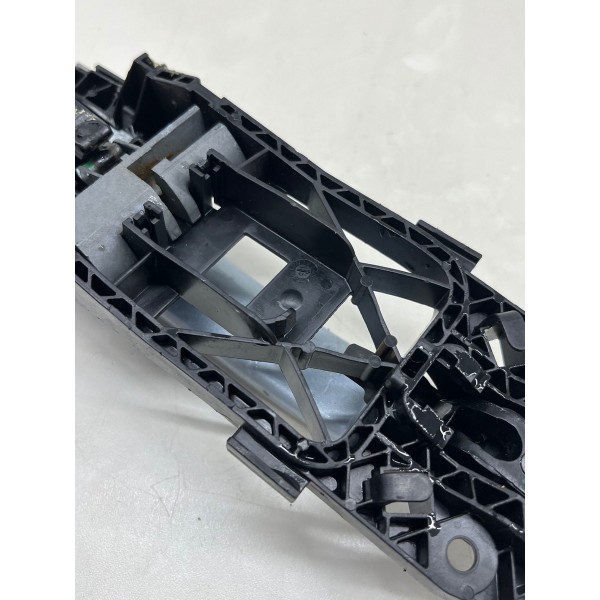 Maçaneta Externa Dianteira Esquerda Vw Up 2014 A 2021
