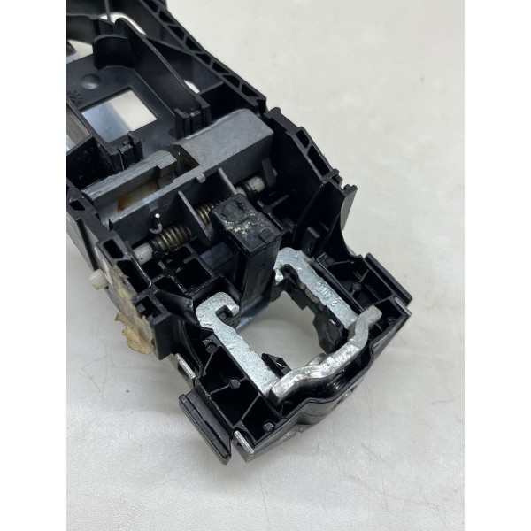 Maçaneta Externa Dianteira Esquerda Vw Up 2014 A 2021