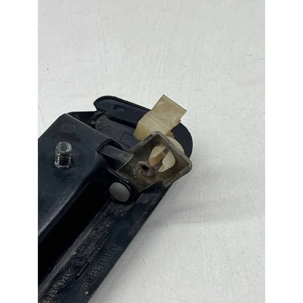 Maçaneta Externa Traseira Esquerda Pajero Sport 1999 A 2011