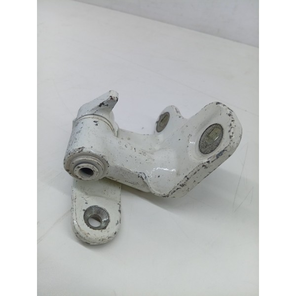 Dobradica Inf. Porta Tras. Esqu. Mercedes Benz  2016