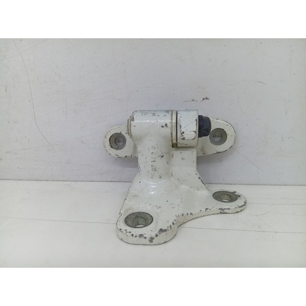 Dobradica Inf. Porta Tras. Esqu. Mercedes Benz  2016