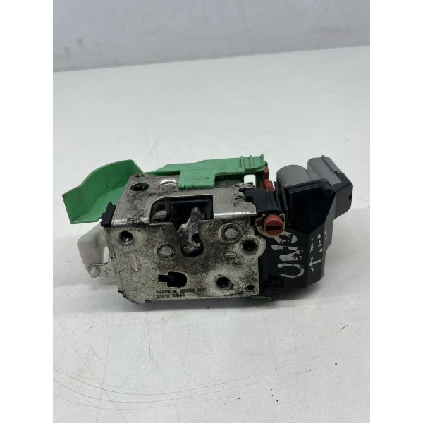 Fechadura Porta Traseiro Esquerda Fiat Idea 2007 A 2013