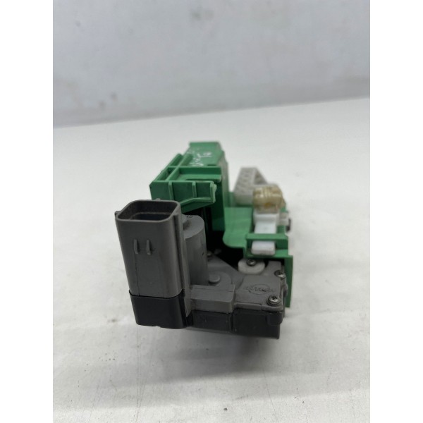 Fechadura Porta Traseira Esquerda Fiat Punto 2007 A 2013