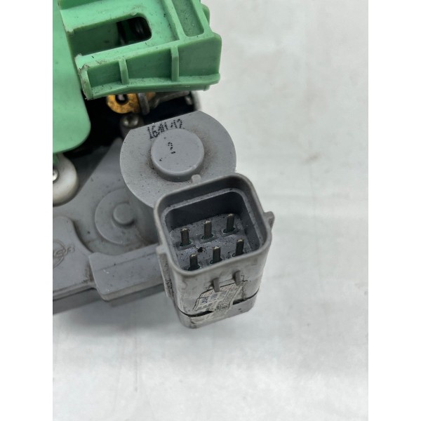 Fechadura Porta Dianteira Direita Fiat Uno 2007 A 2013