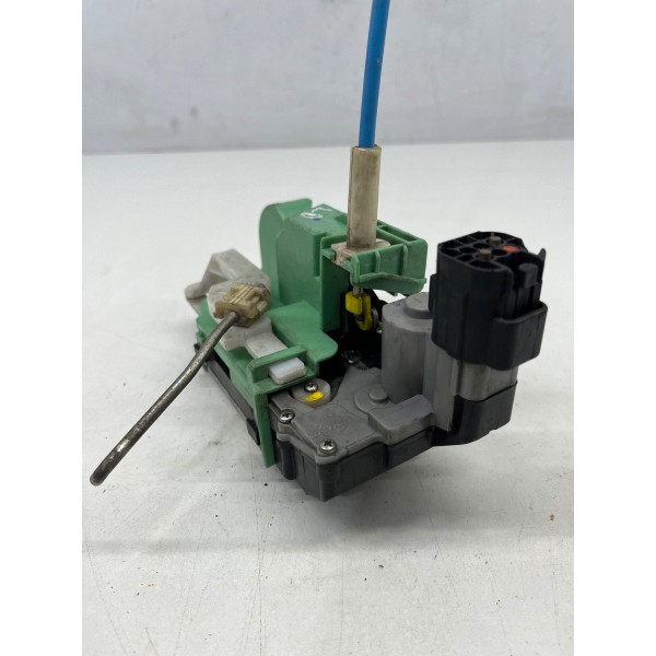 Fechadura Porta Dianteira Direita Fiat Punto 2007 A 2013