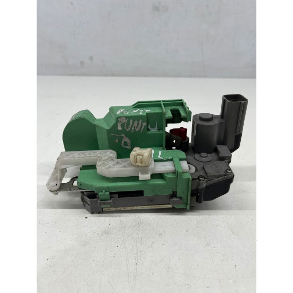 Fechadura Porta Traseira Direita Fiat Punto 2007 A 2013