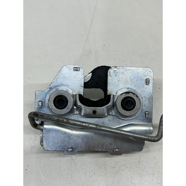 Fechadura Trava Encosto Banco Traseiro Gm Onix 2013 A 2019