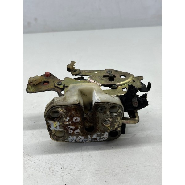 Fechadura Traseira Esquerda Kia Sportage 1992 A 2007