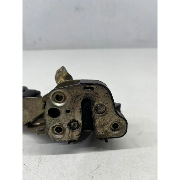 Fechadura Porta Traseira Esquerda Omega 1993 À 1998