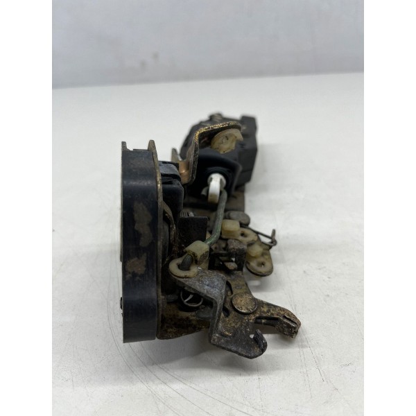 Fechadura Porta Traseira Esquerda Omega 1993 À 1998