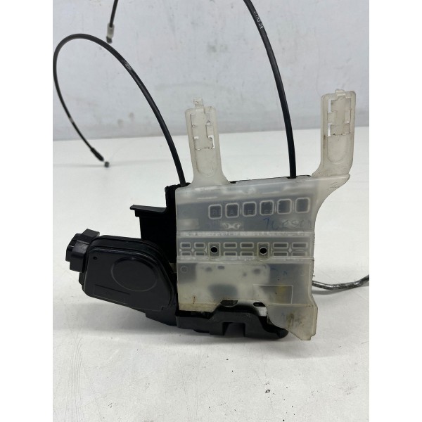 Fechadura Dianteira Direita  Hyundai Tucson 2012 A 2013