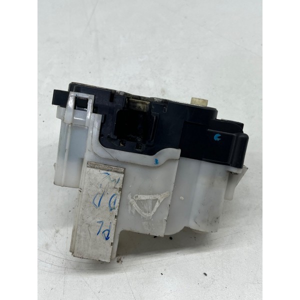 Fechadura Dianteira Direita Palio Grand Siena 2012 A 2017